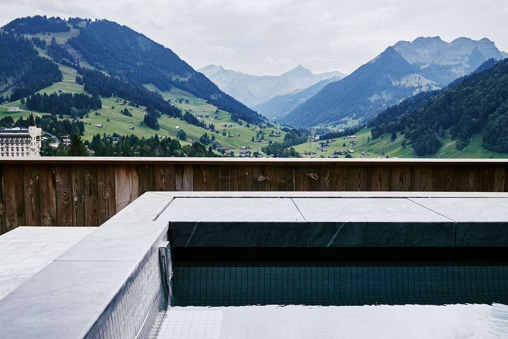 The Alpina Gstaad Hotel Екстериор снимка